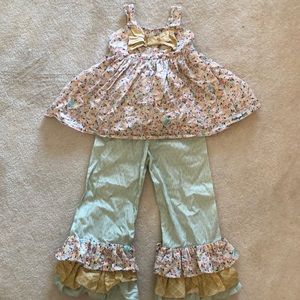 Cheeky Plum floral ruffle pant set